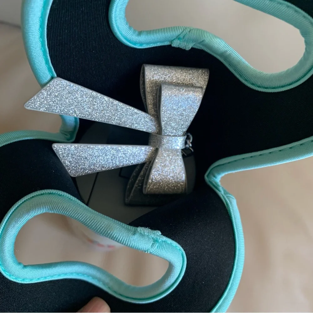 N/A hawaii themed